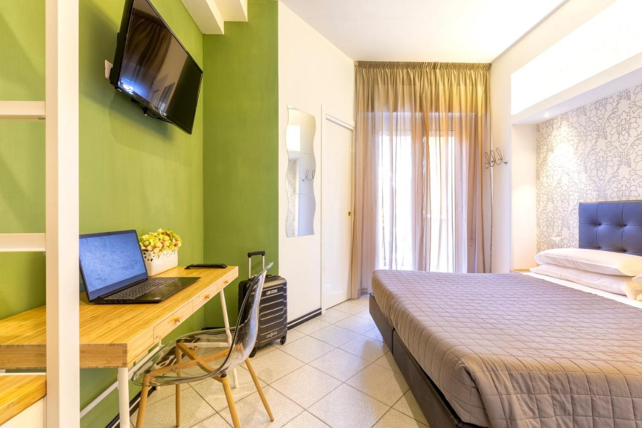 Hotel La Nidiola Riccione Bagian luar foto