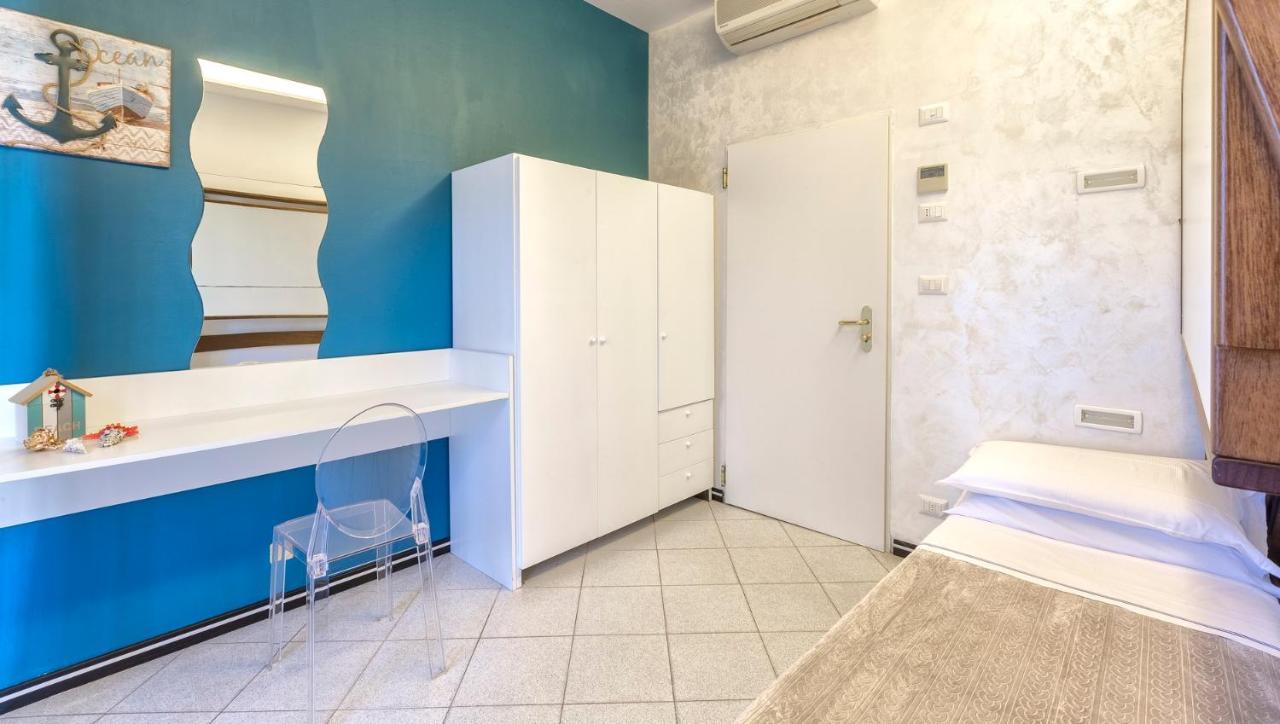 Hotel La Nidiola Riccione Bagian luar foto