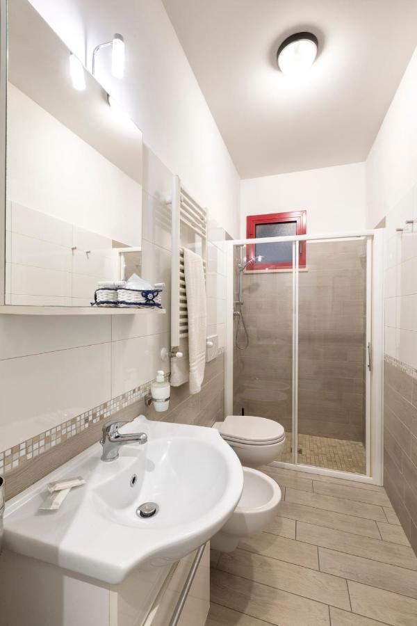 Hotel La Nidiola Riccione Bagian luar foto